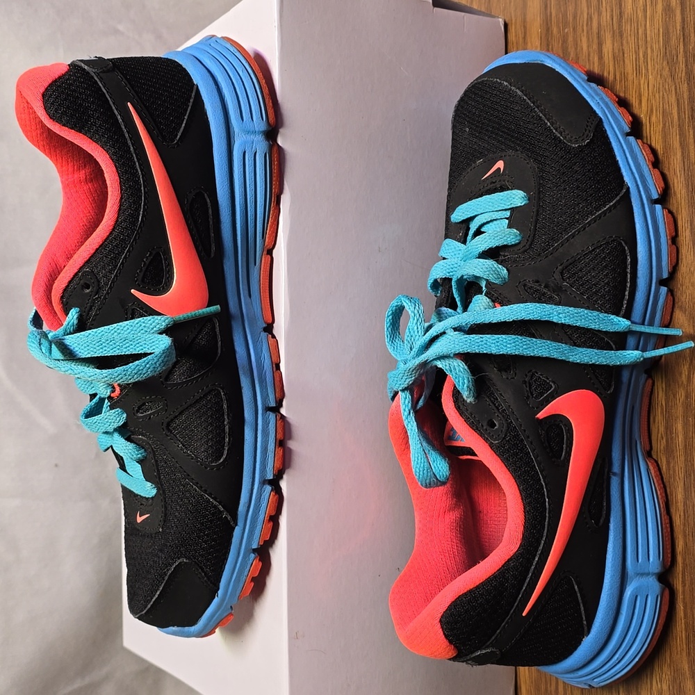 Nike Blue and Black Athletic Shoes with Mesh Upper